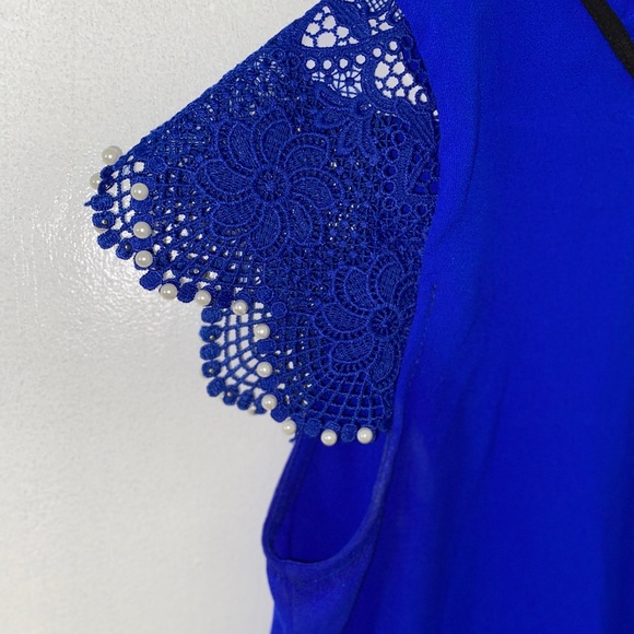 Two Classy Blouses - Picture 4 of 16